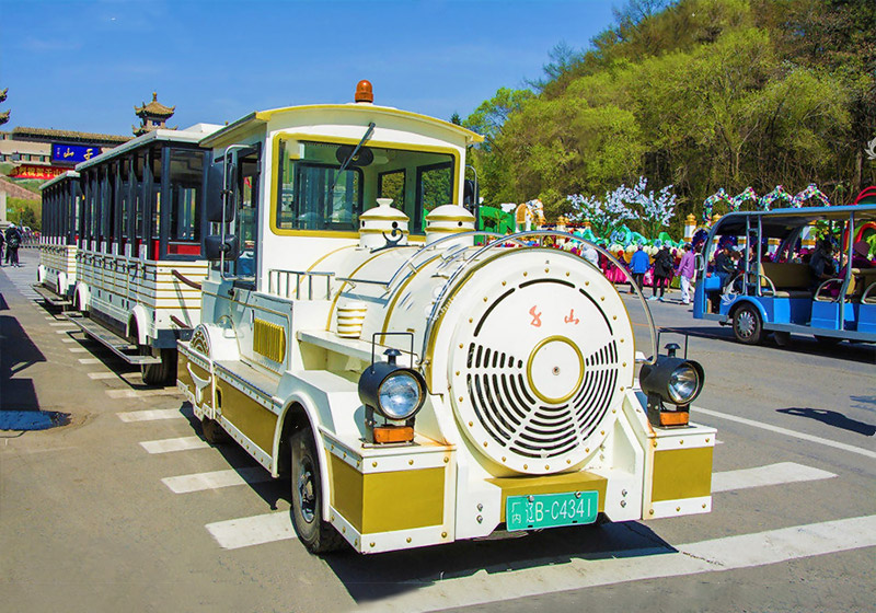 电动无轨火车